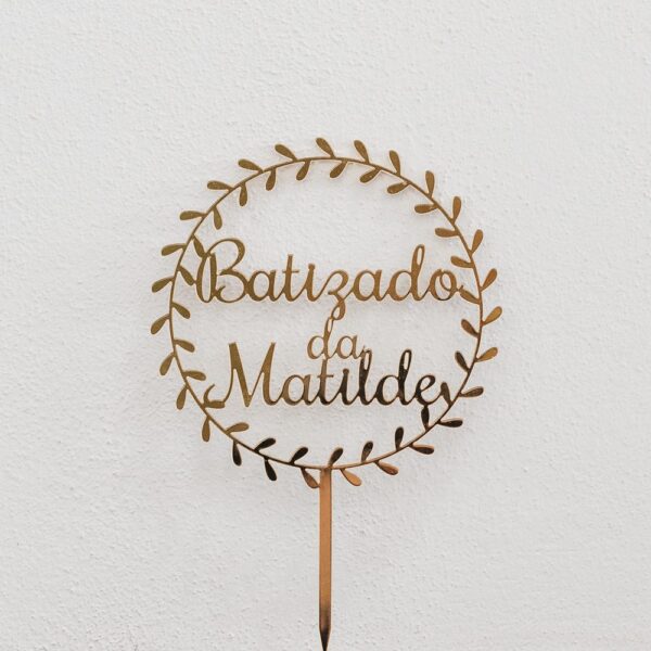 Topo de Bolo para Batizado com Coroa de Folhas